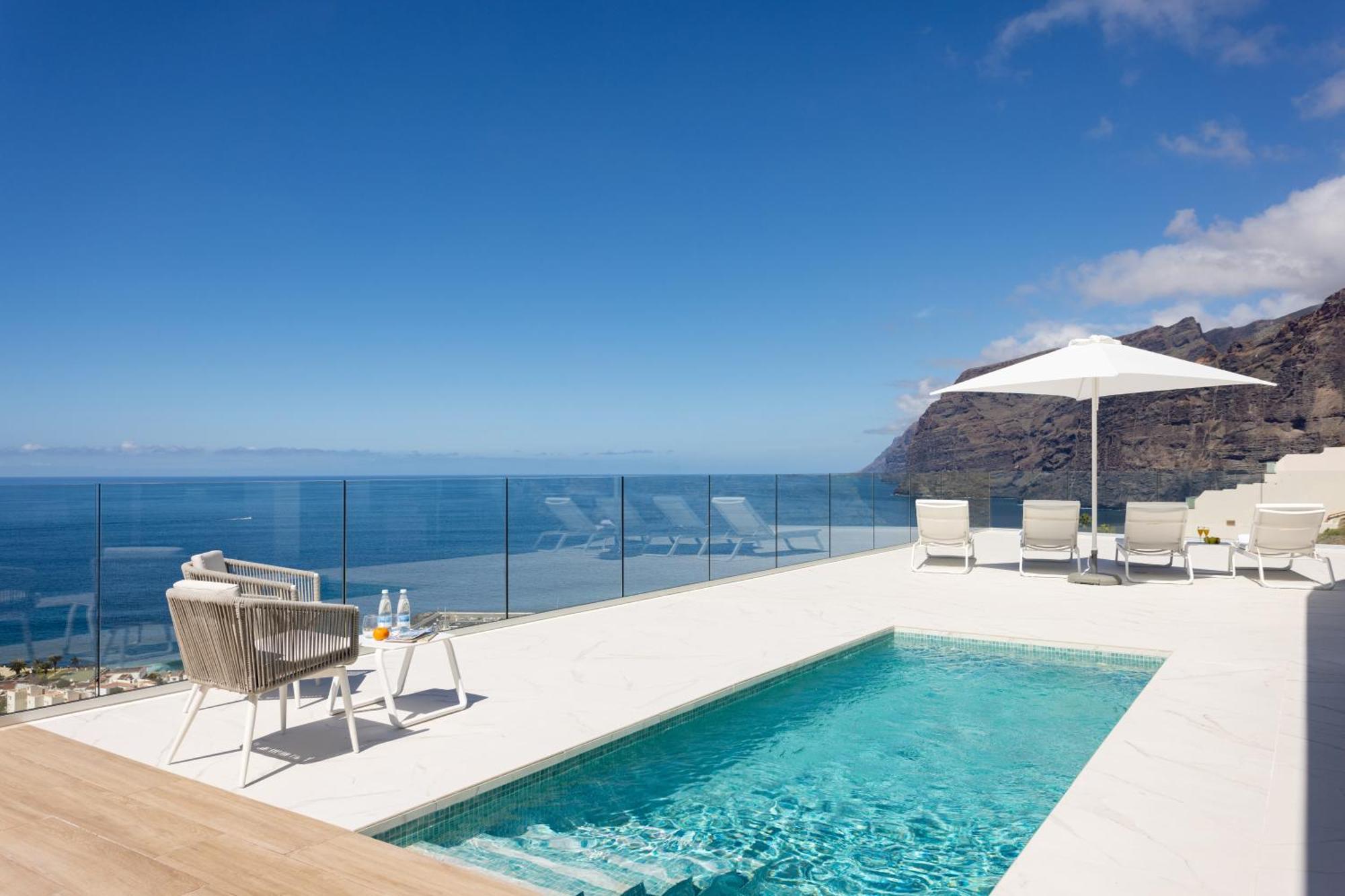 Crystal I Luxury Apartments By Enjoyahome Acantilado de los Gigantes Luaran gambar