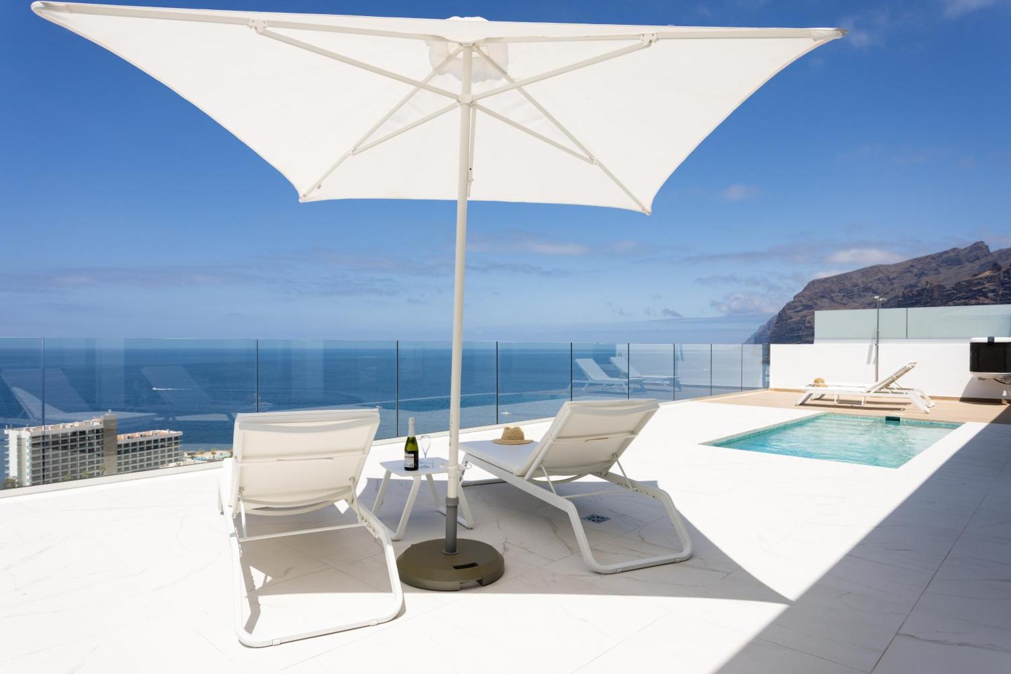 Crystal I Luxury Apartments By Enjoyahome Acantilado de los Gigantes Luaran gambar